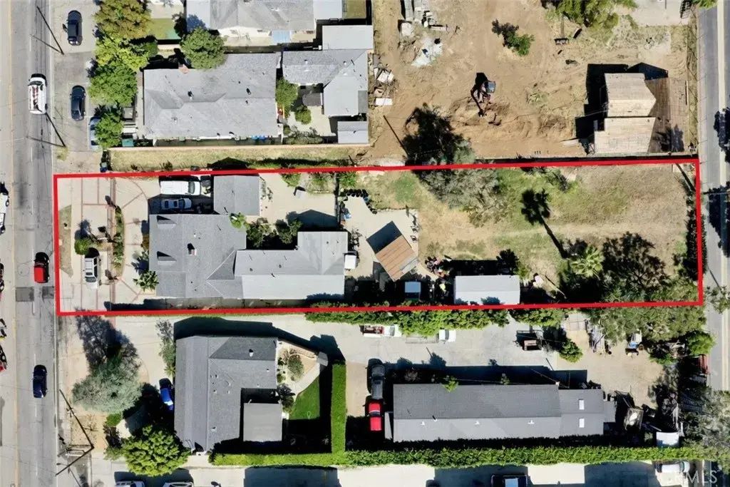 10918 Laurel Canyon, San Fernando