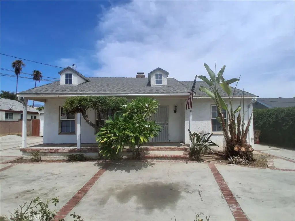 10918 Laurel Canyon, San Fernando