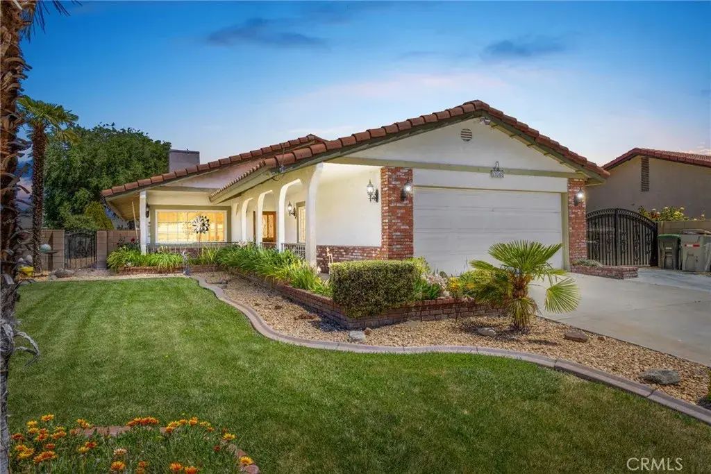 13045 Caspian Drive, Victorville