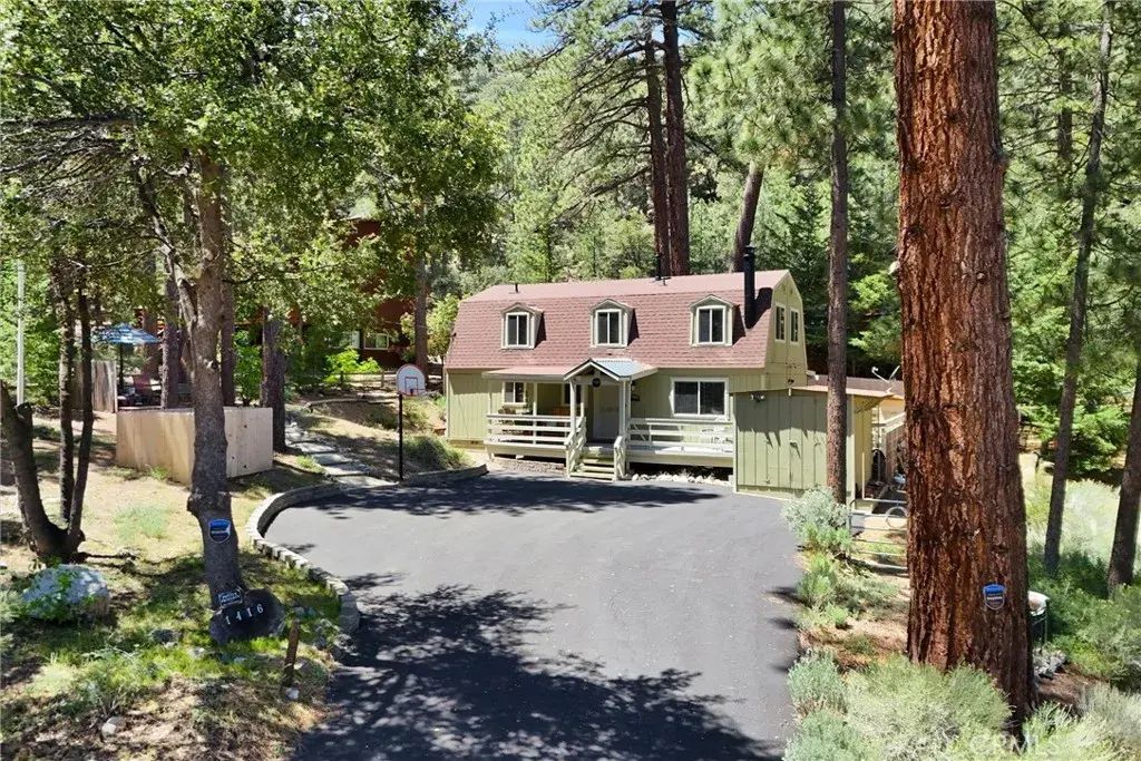 1416 Zermatt Drive, Pine Mountain Club