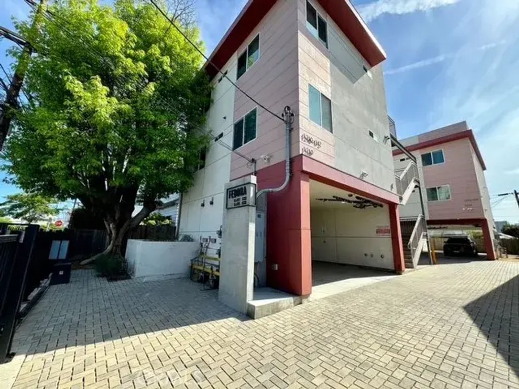 1212 Fedora, Los Angeles