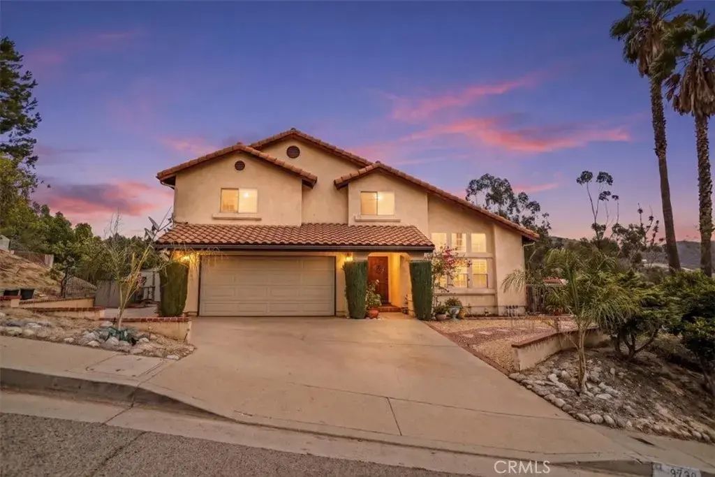 9730 Mustang Way, Sunland