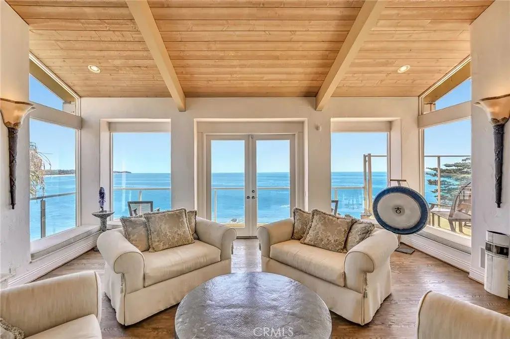 31532 Victoria Point, Malibu