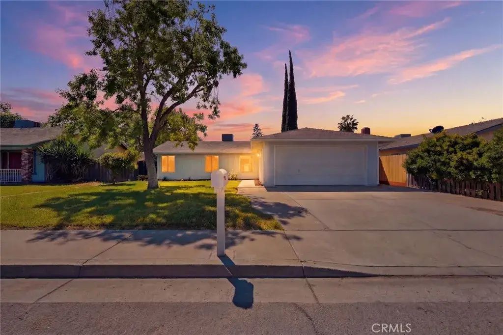 1621 W Westfield, Porterville