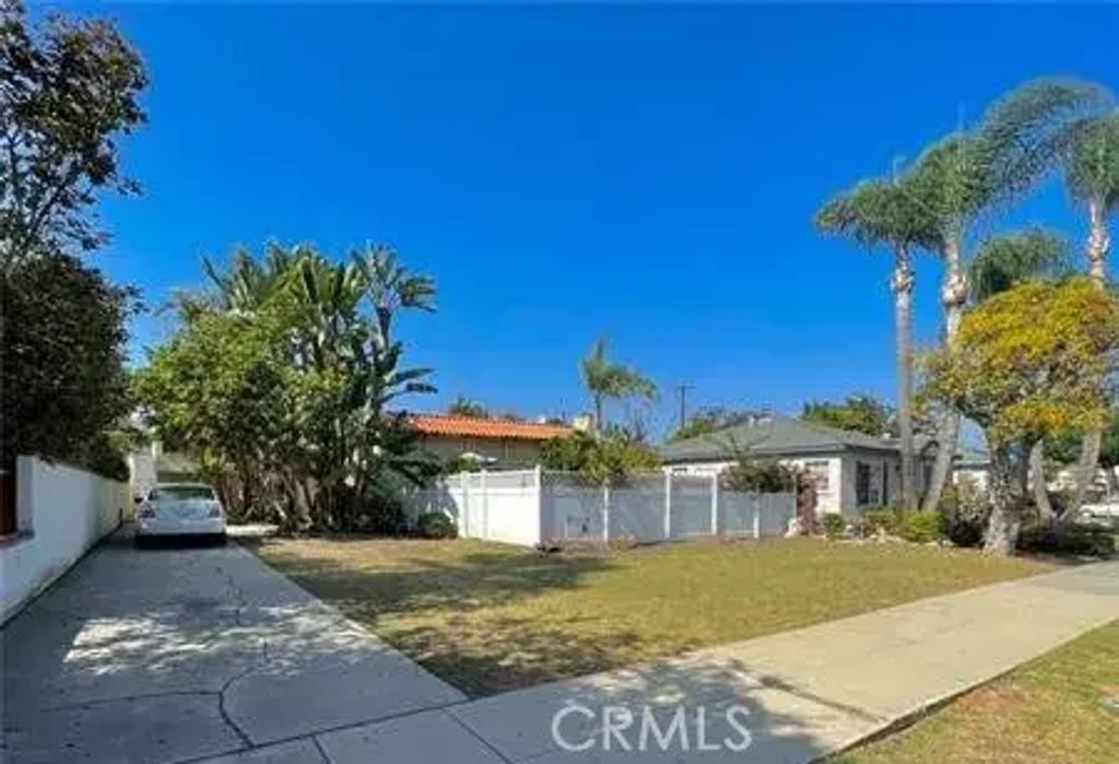 1451 Roycroft Avenue 1, Long Beach