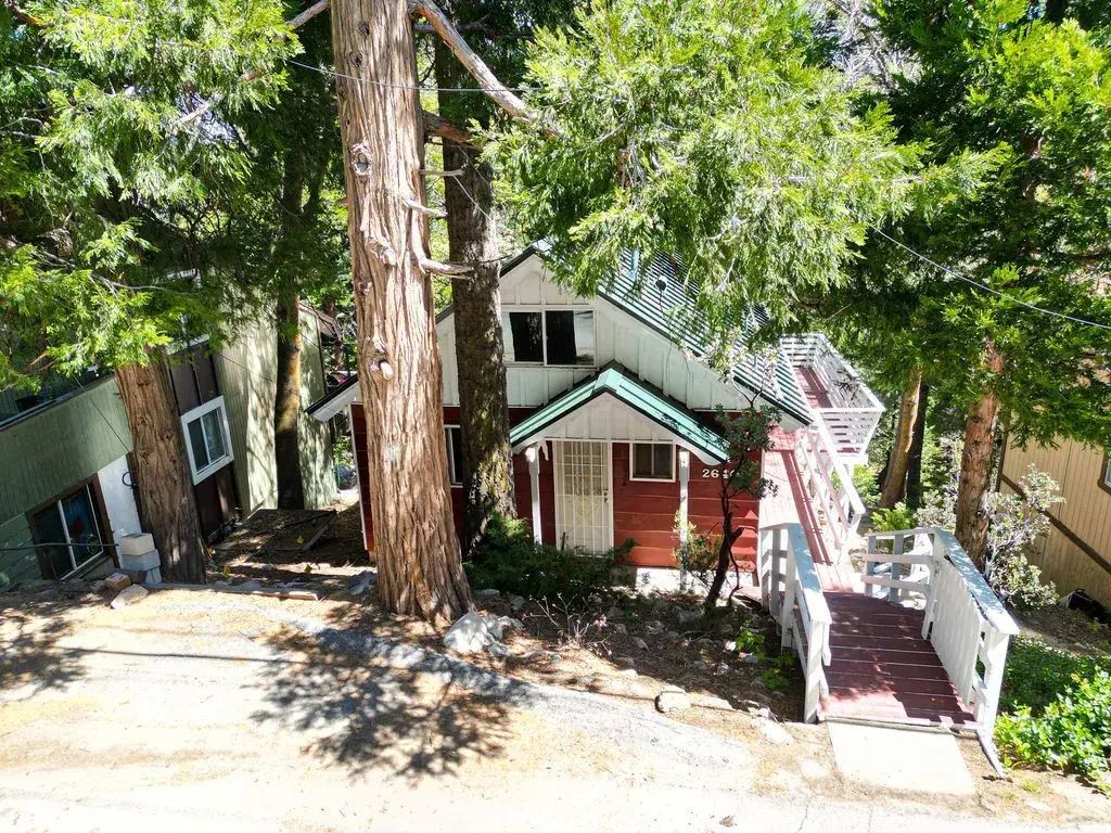26408 Lake Forest Drive, Twin Peaks