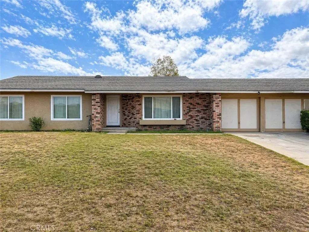 8524 Red Mesa, Jurupa Valley