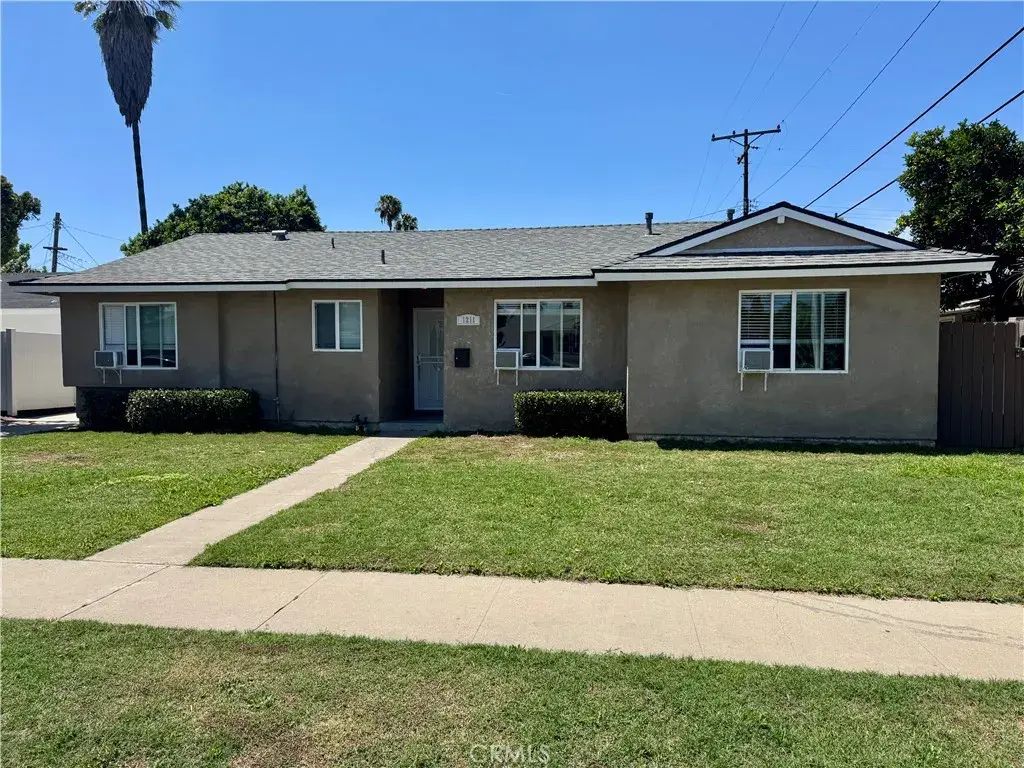1211 N Siesta Street, Anaheim