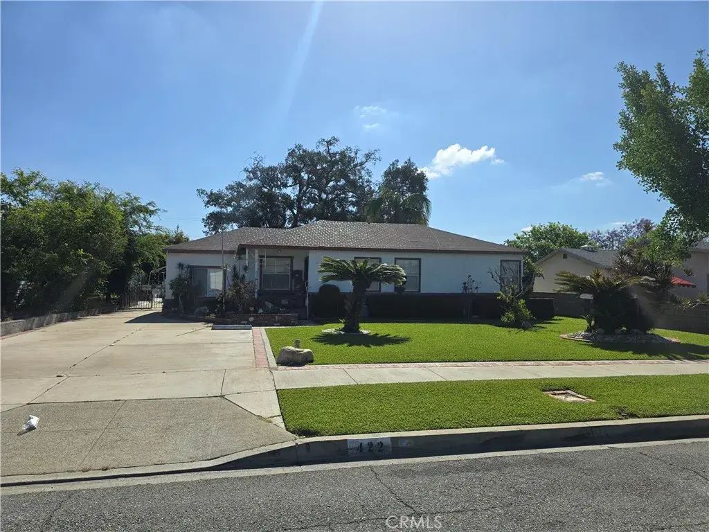 422 S Virginia, Azusa