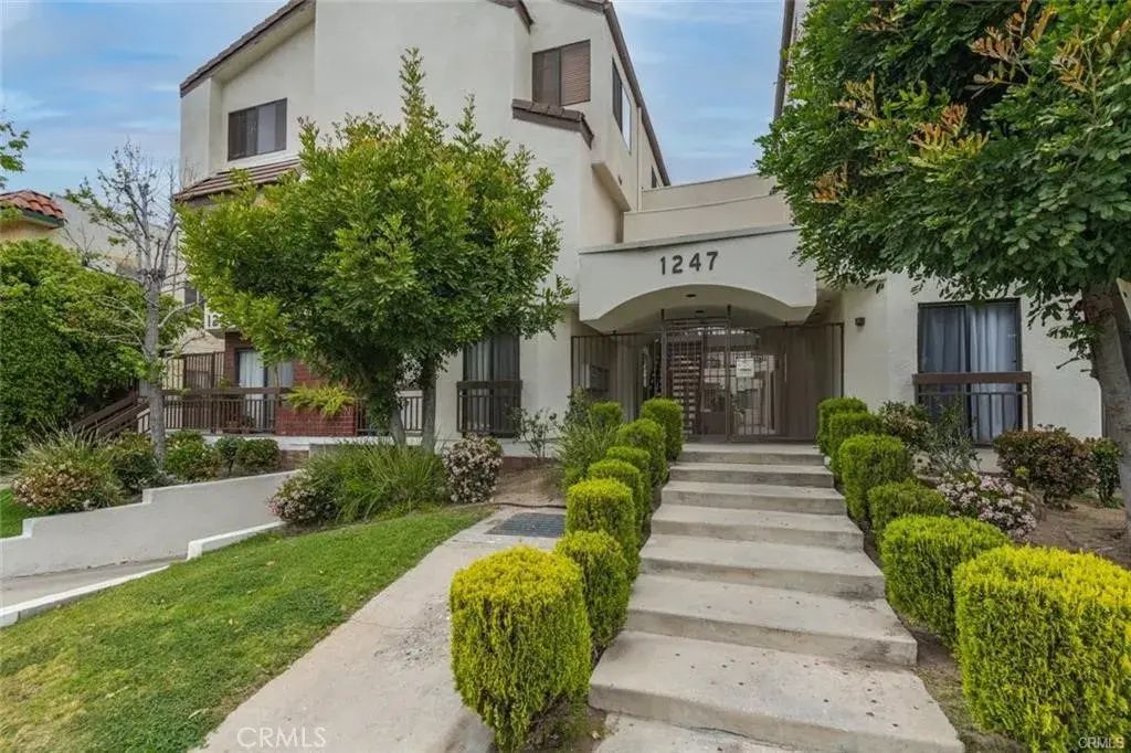 1247 E Wilson Avenue East 9, Glendale
