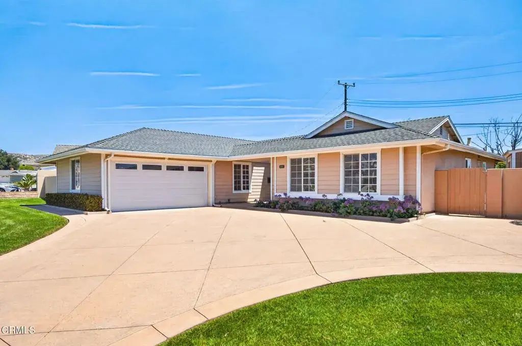 1076 Beechwood Street, Camarillo