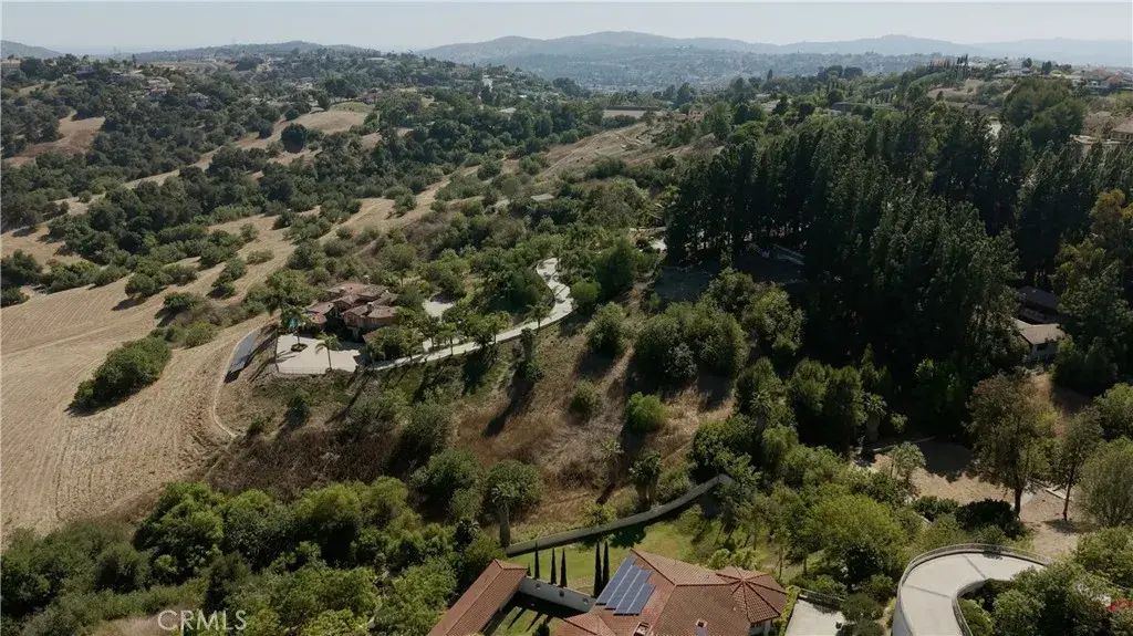 2262 Feather Rock, Diamond Bar
