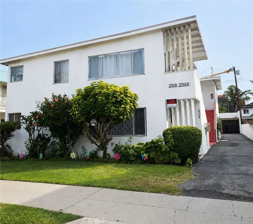 2316 S Carmelina, Los Angeles