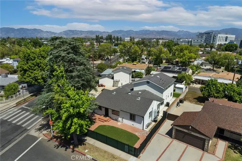 8040 Ranchito Avenue, Panorama City