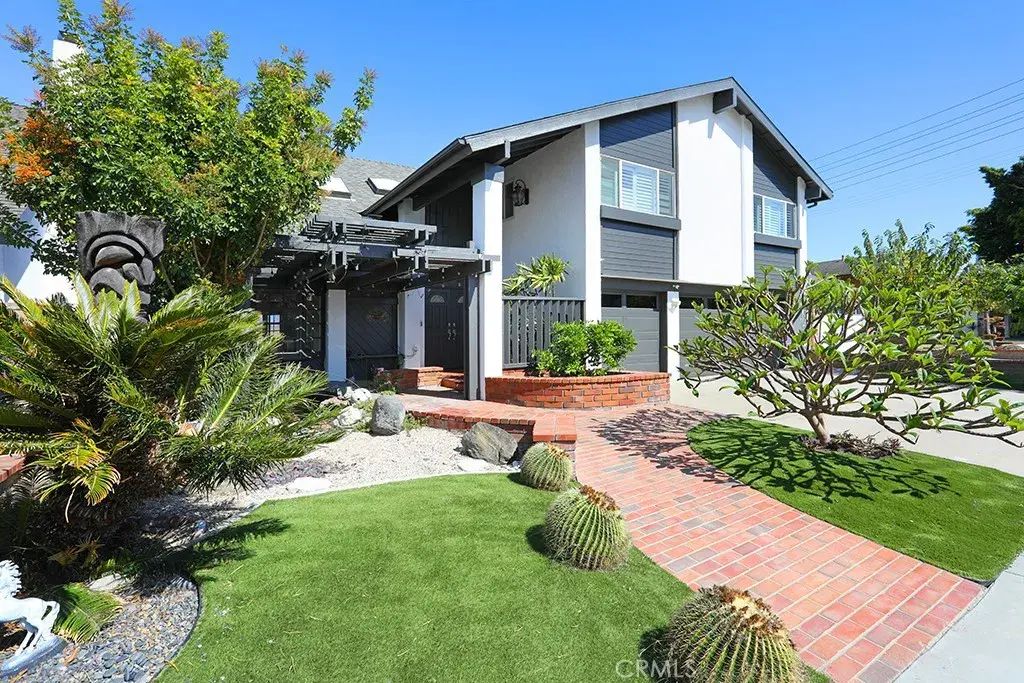 18962 Crimson Circle, Huntington Beach