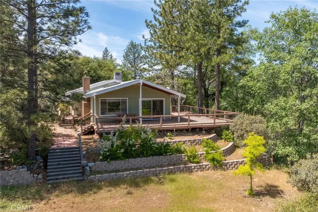 54481 Pinchot Dr., North Fork