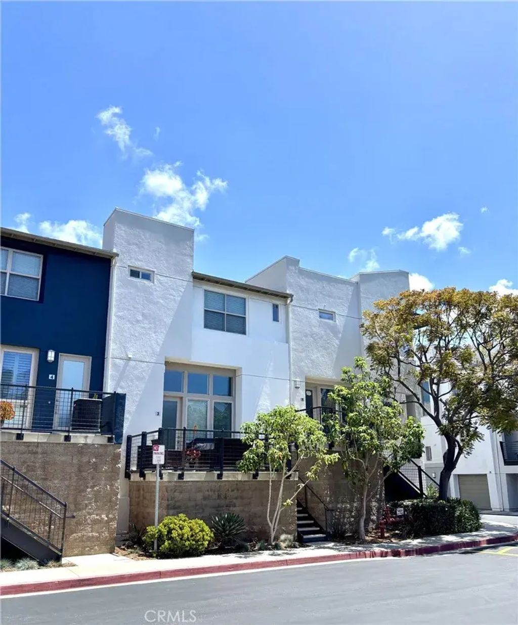 5404 W 149th Place 3, Hawthorne