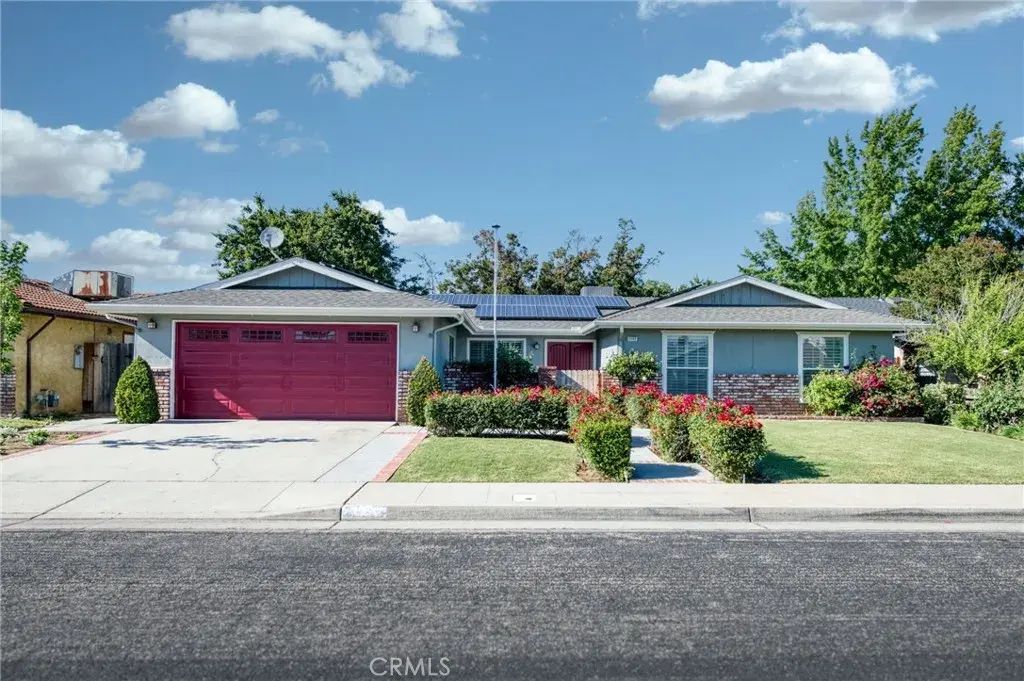 1153 Menlo Avenue, Clovis