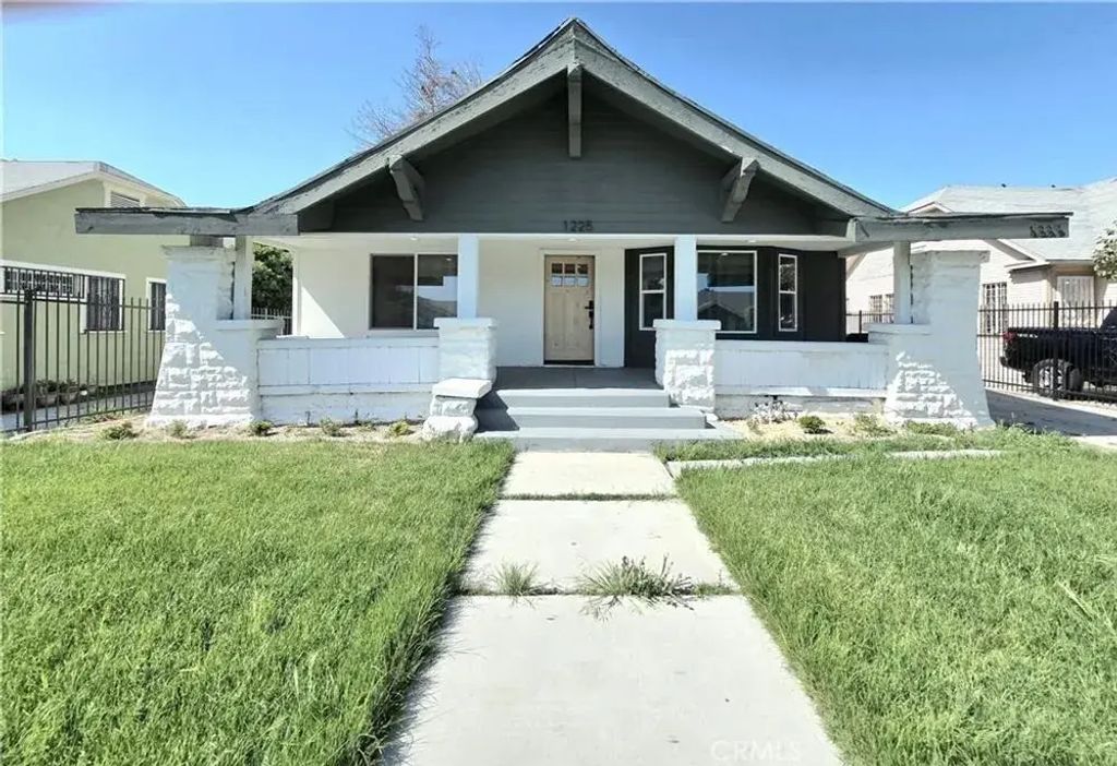 1225 W 41st 1227, Los Angeles