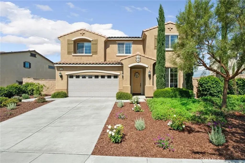 7808 Arosia, Fontana