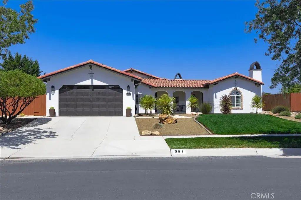 591 Oak Ridge Road, Solvang