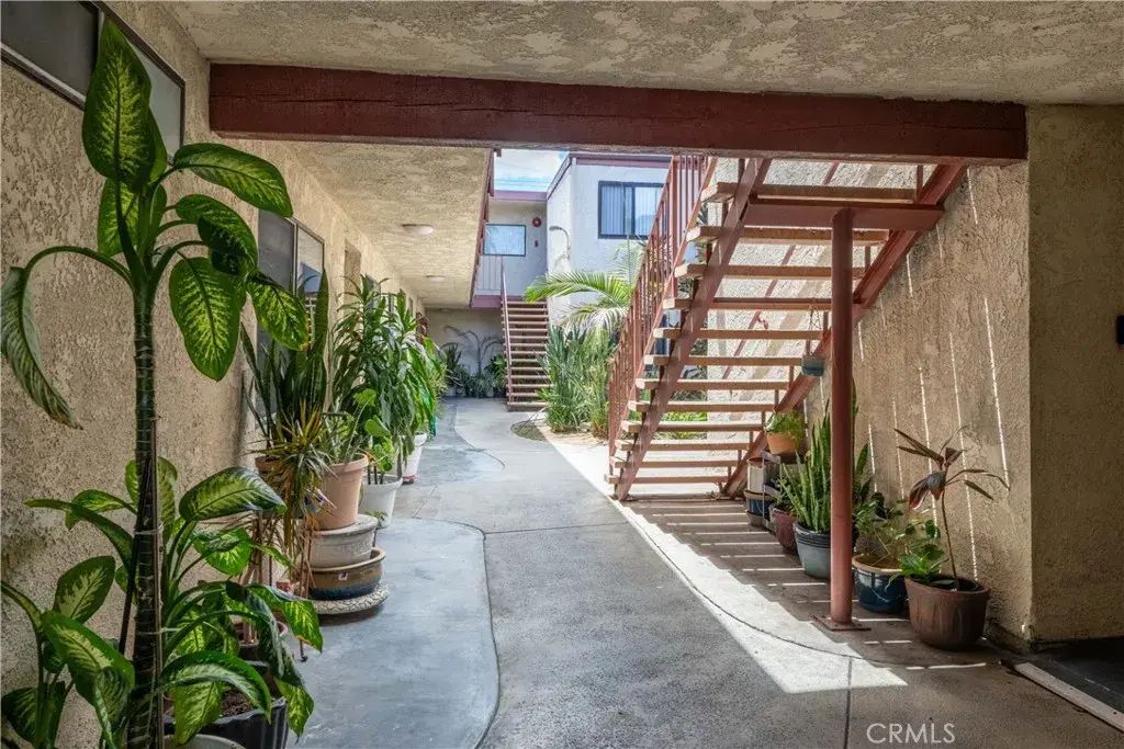 1001 Cherry 107, Long Beach