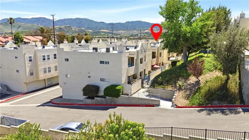 18209 Sierra Highway 30, Canyon Country