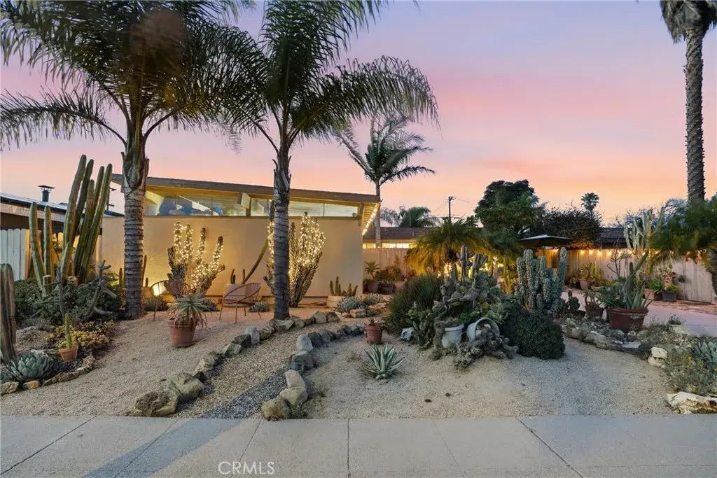 829 E Fesler Street, Santa Maria