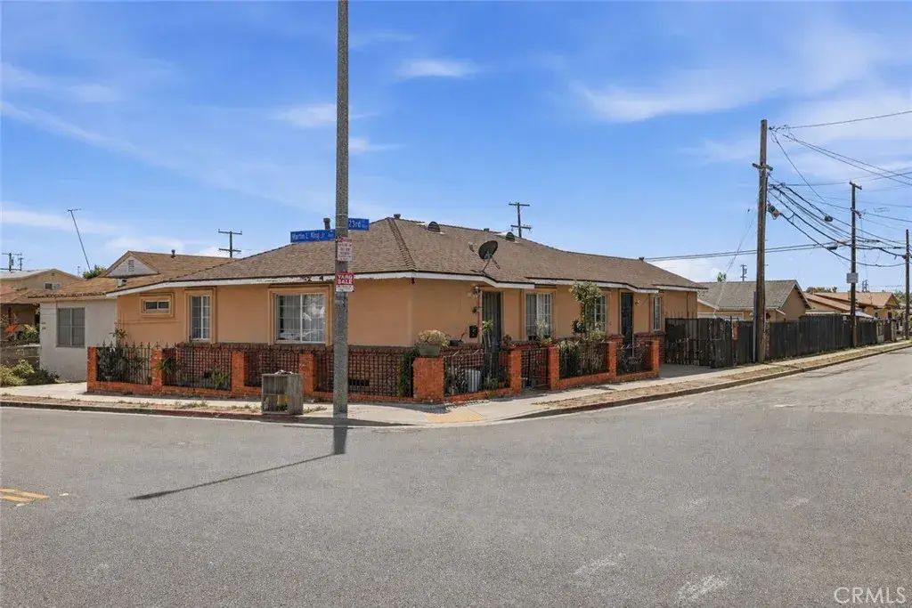 932 E 23rd Street, Long Beach