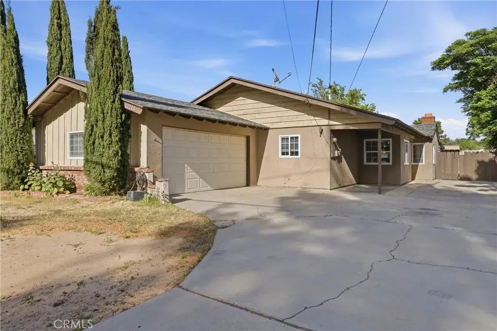 42244 55th West, Lancaster