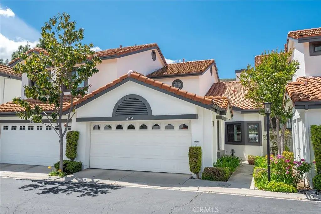 349 Scanno Drive, Oak Park