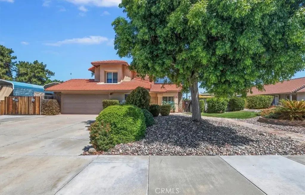 42138 Bancroft, Hemet