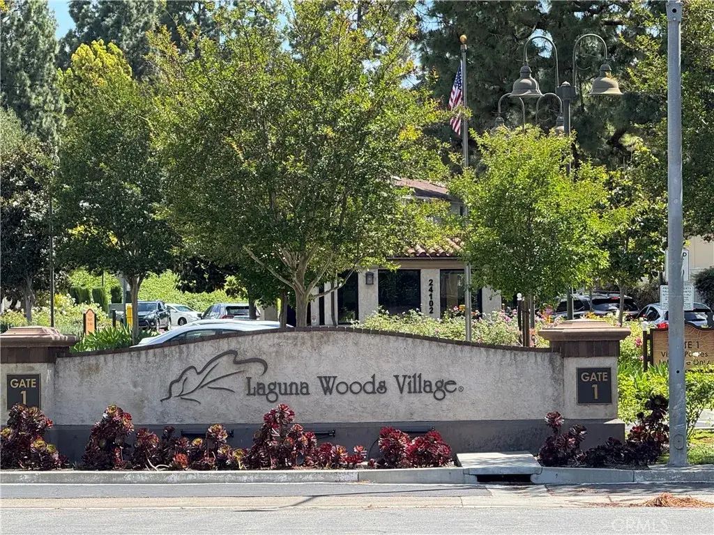 2260 Via Puerta P, Laguna Woods