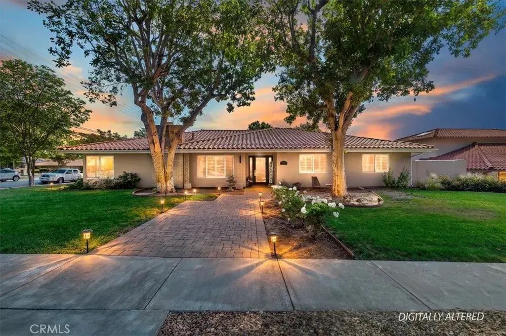 1696 N Redding, Upland