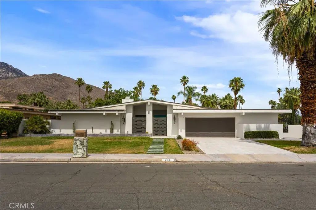 2011 S Tulare, Palm Springs
