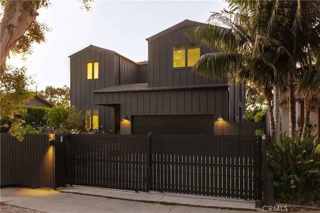 12541 Mitchell Avenue, Los Angeles