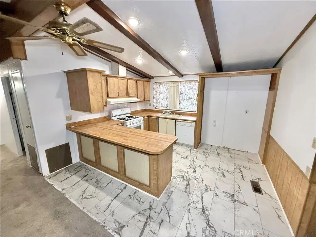 3800 W Wilson, Banning