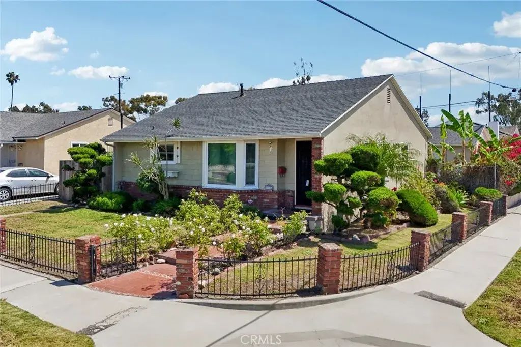 3760 W 157th Street, Lawndale