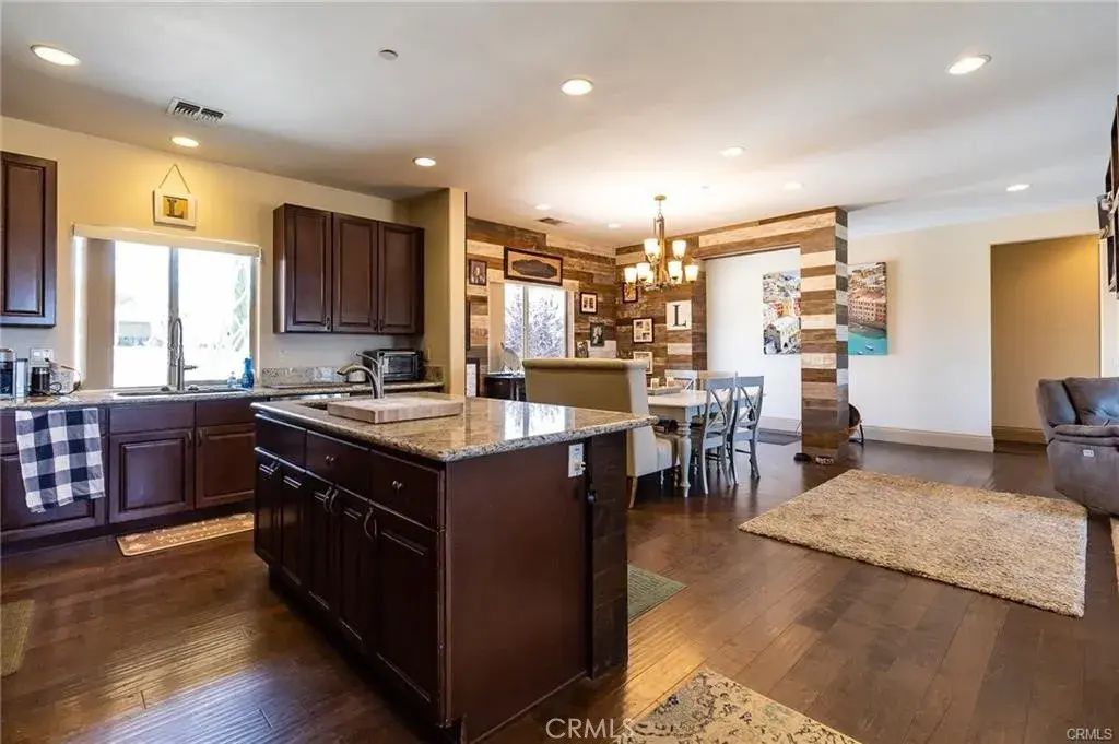 8212 Emerson, Yucca Valley