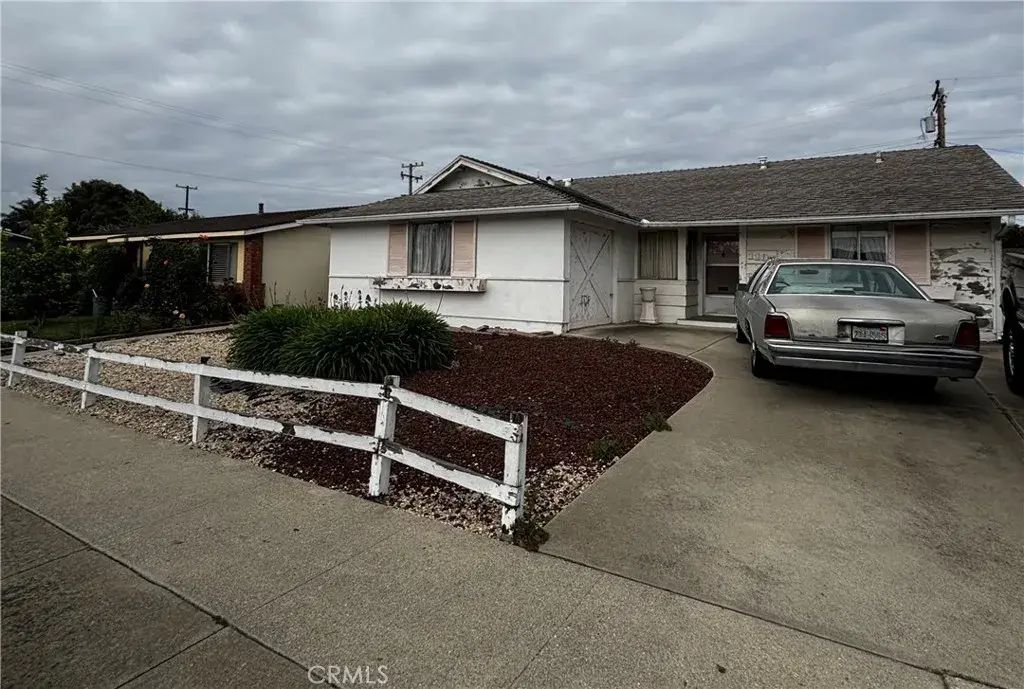 1105 N 3rd, Lompoc