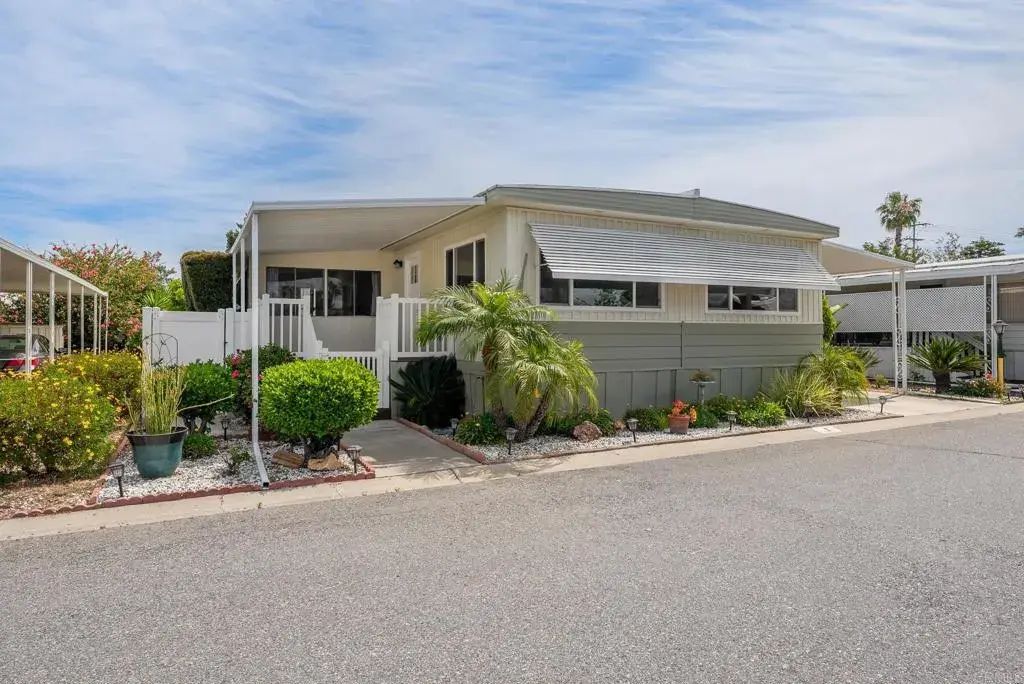 200 N El Camino Real 3, Oceanside