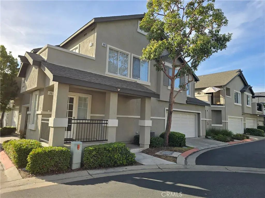 3317 E Metcalf Circle, Orange