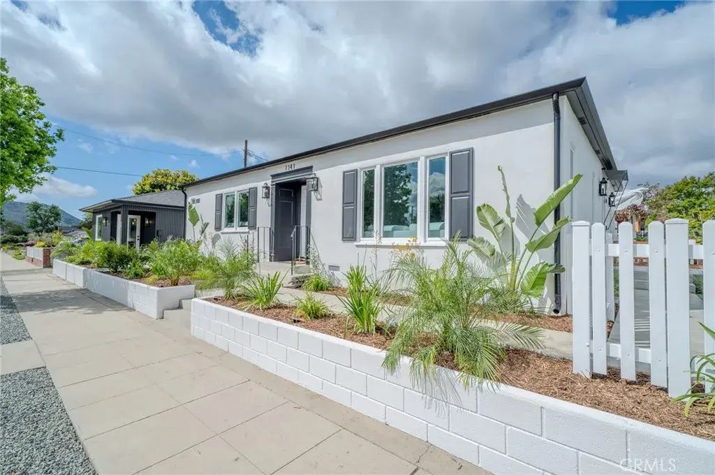 1141 N Lima Street, Burbank
