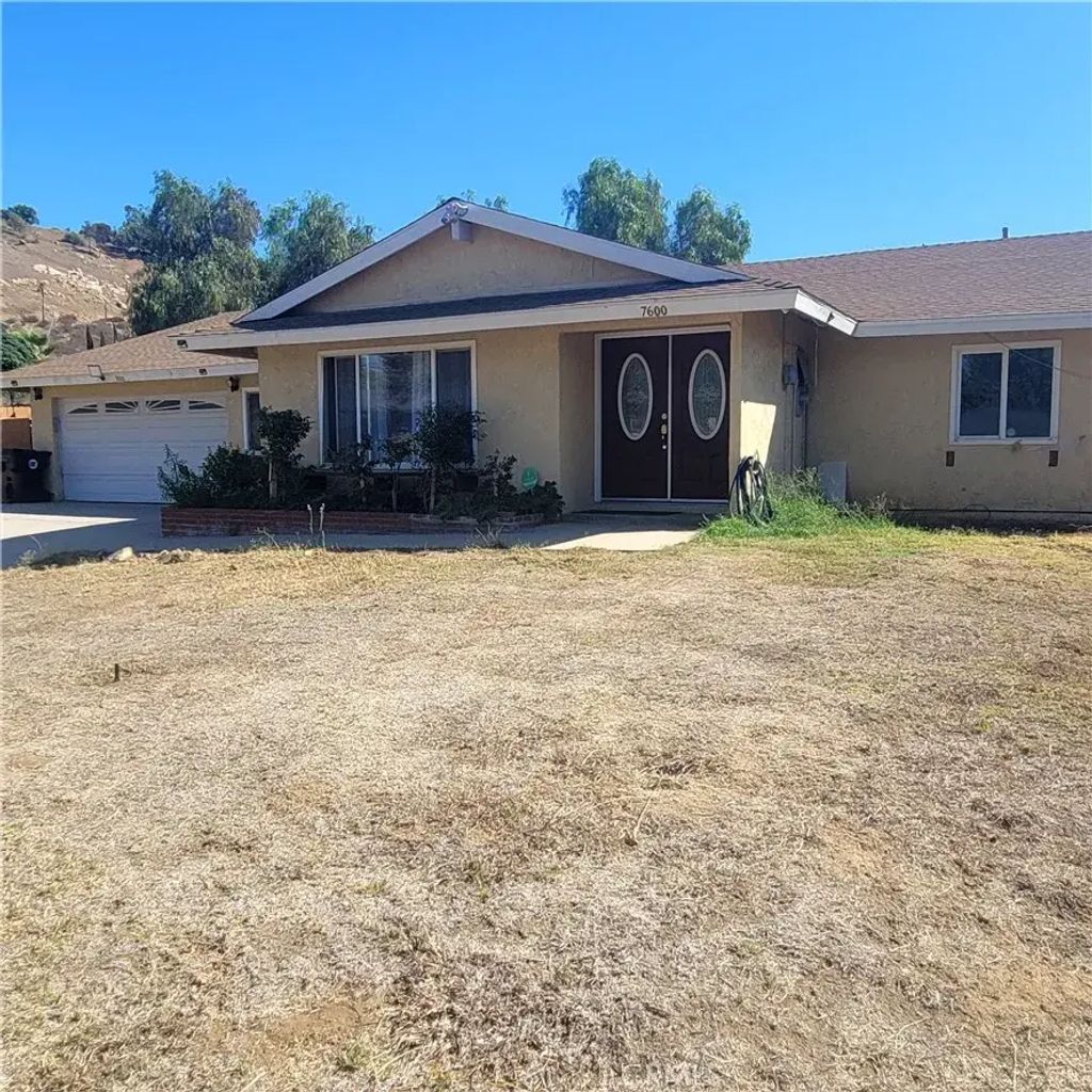 7600 Live Oak, Jurupa Valley