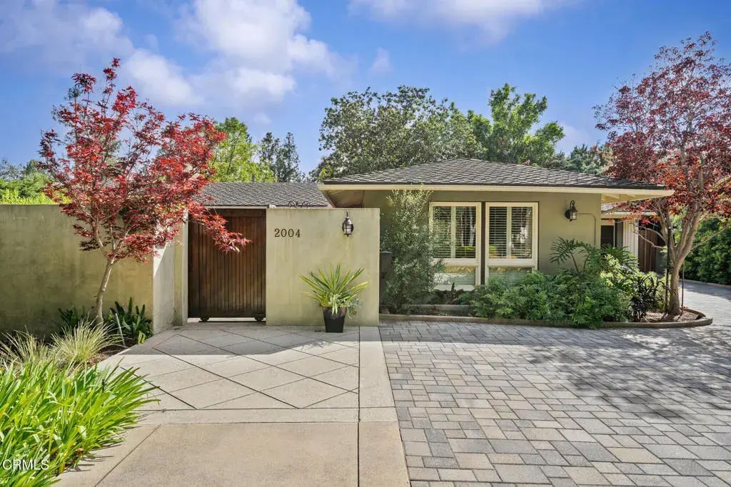 2004 Glenview Terrace, Altadena