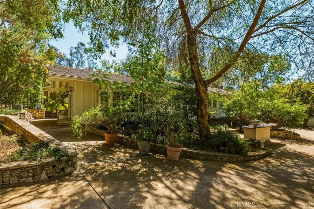 14 Johns Canyon Road, Rolling Hills