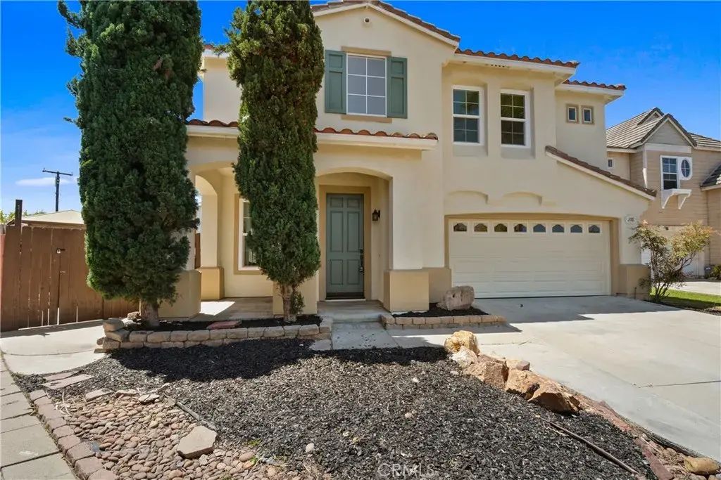 276 Cambria, Carson