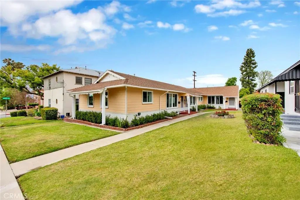 2605 N Lincoln Street, Burbank