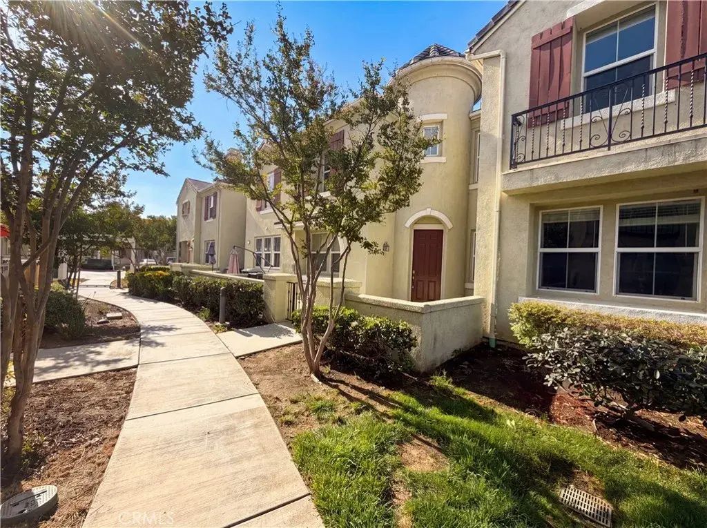 1800 E Lakeshore Drive 1006, Lake Elsinore