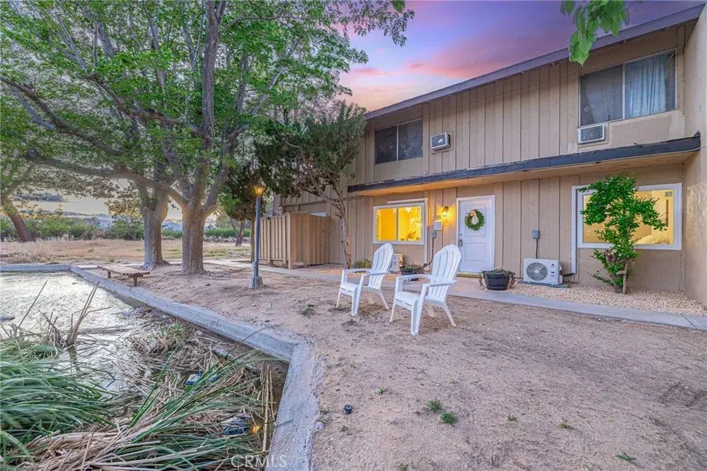 21329 Lake Shore Drive 35, California City